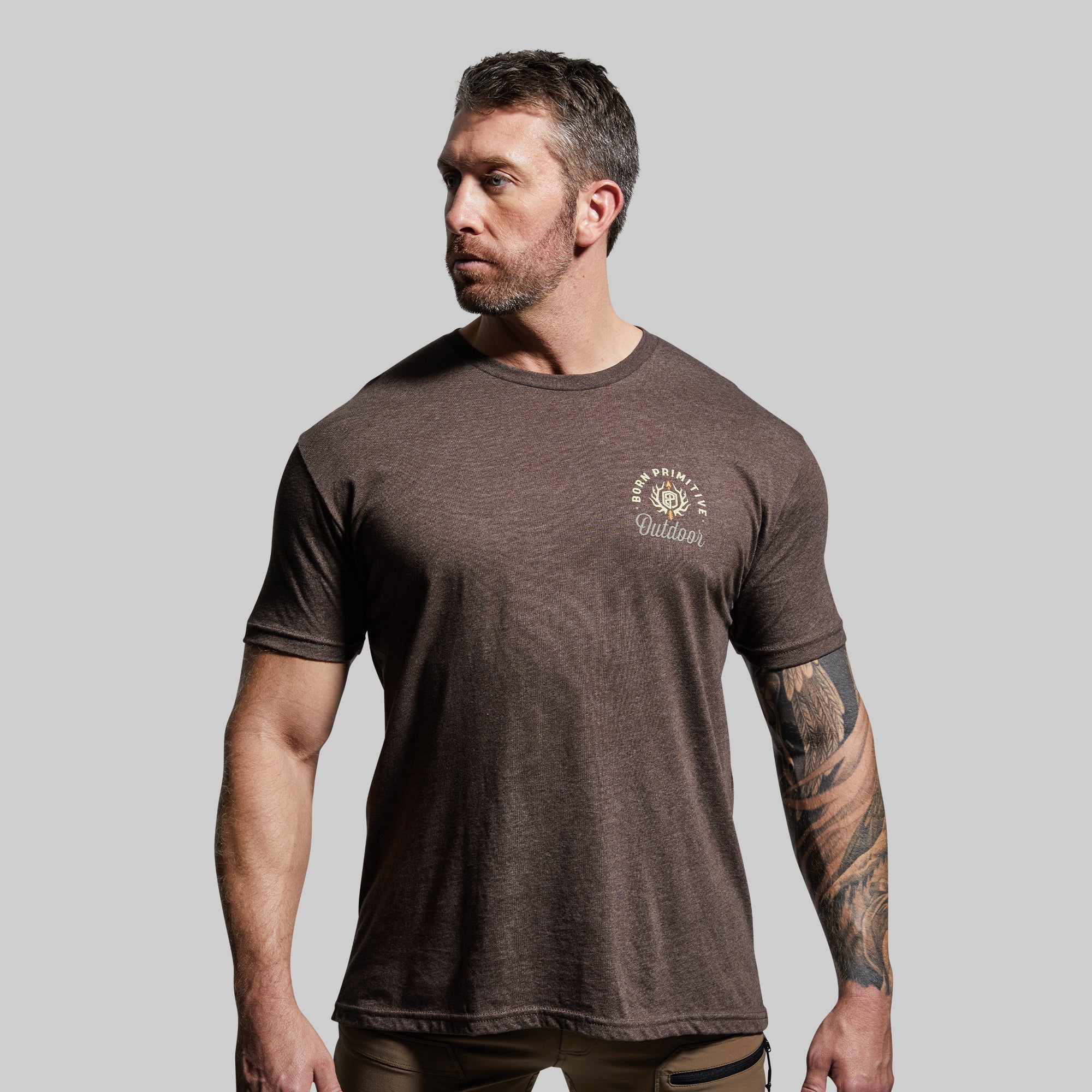 Outdoor Mule Deer Badge Tee (Chestnut)