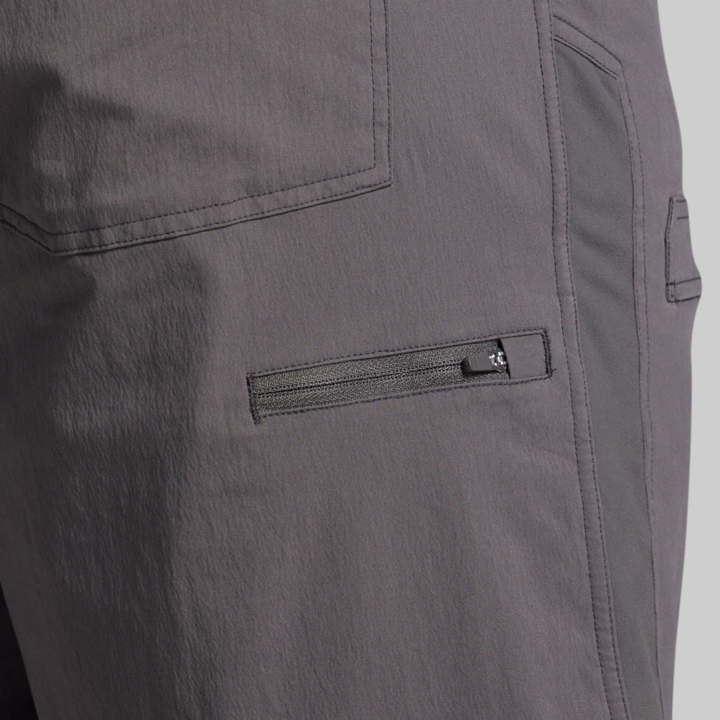 Maverick Short 9" (Gunmetal)