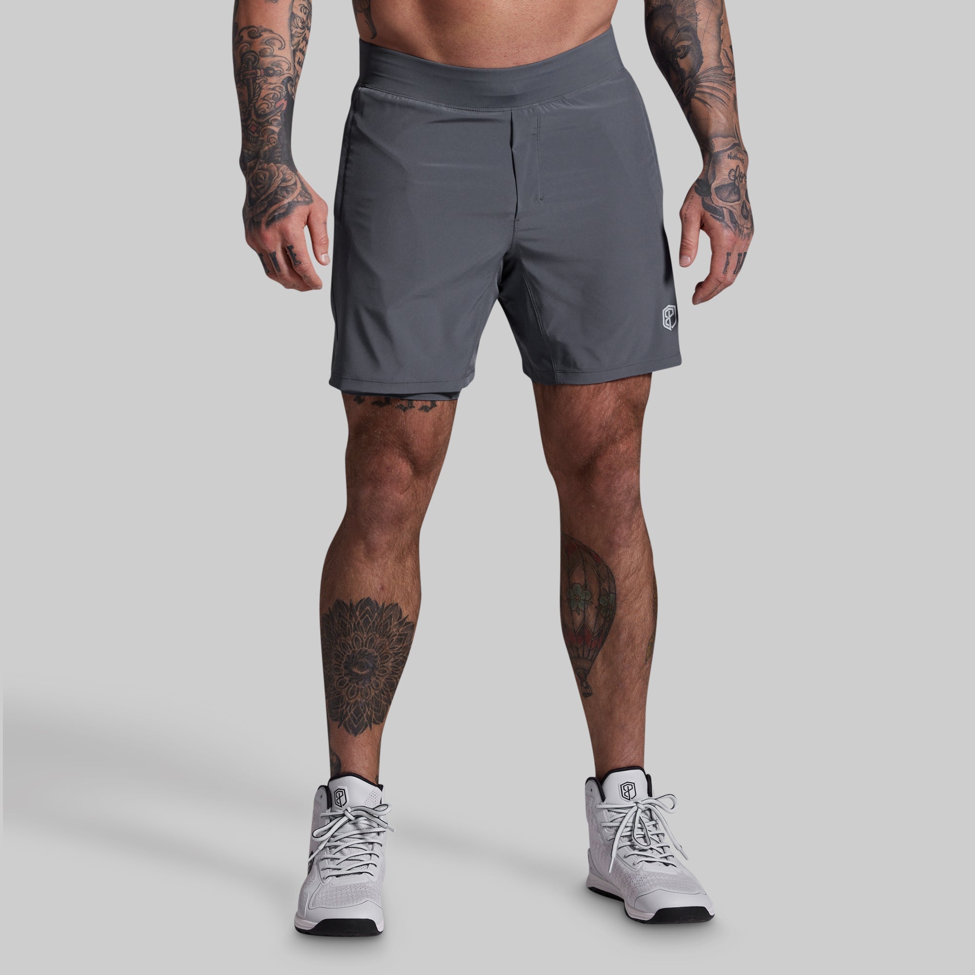 Versatile Short w/ Compression 7" (Basalt)